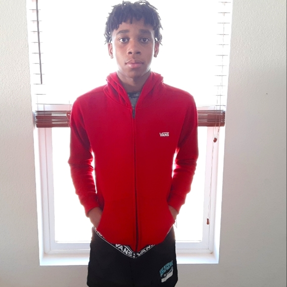 Vans - Picture 1 of 3